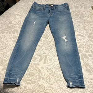 🎄Closet Closing Sale🎄 Madewell Light High Rise Distressed Skinny Jeans 29